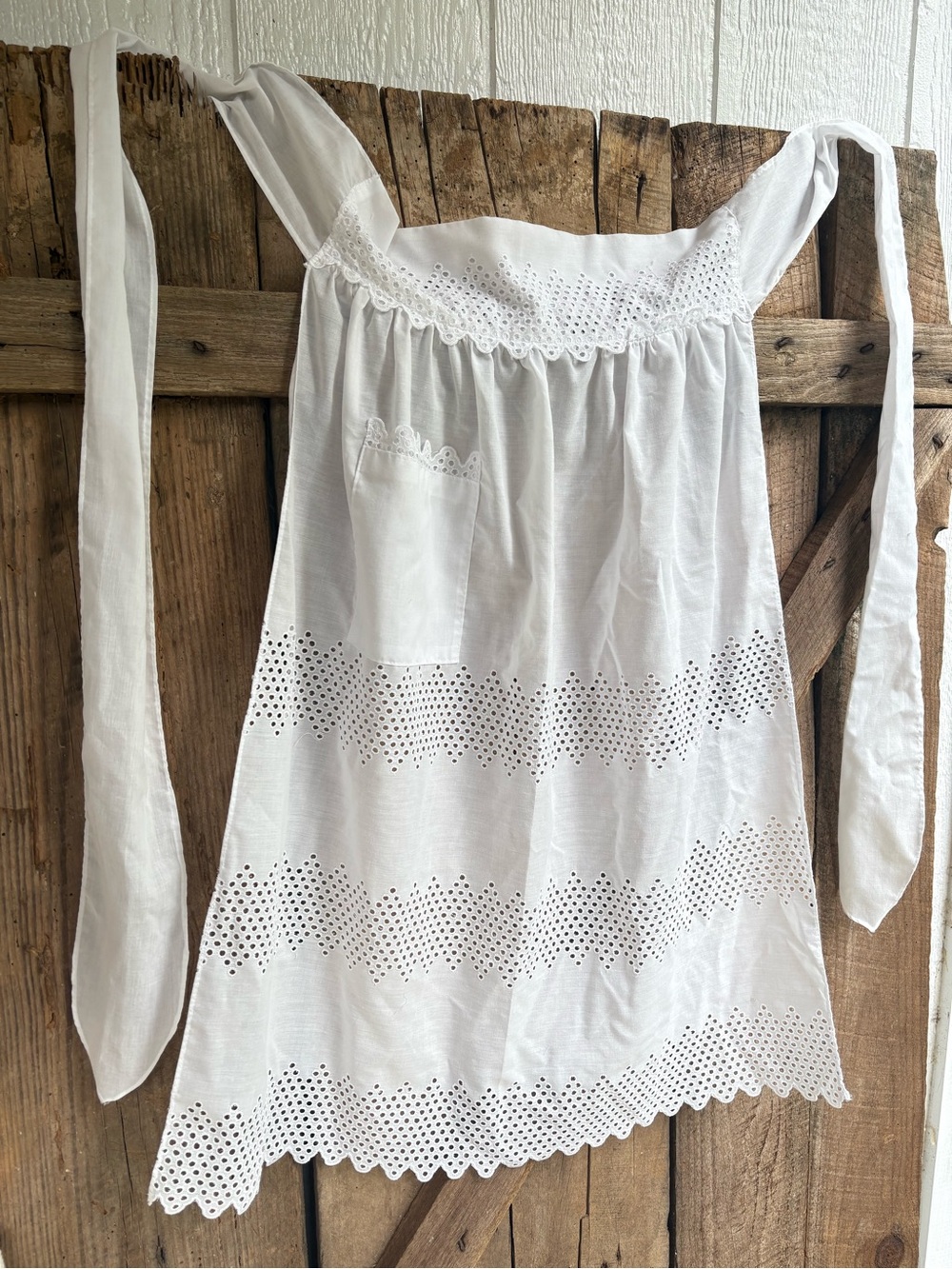 Vintage White Apron